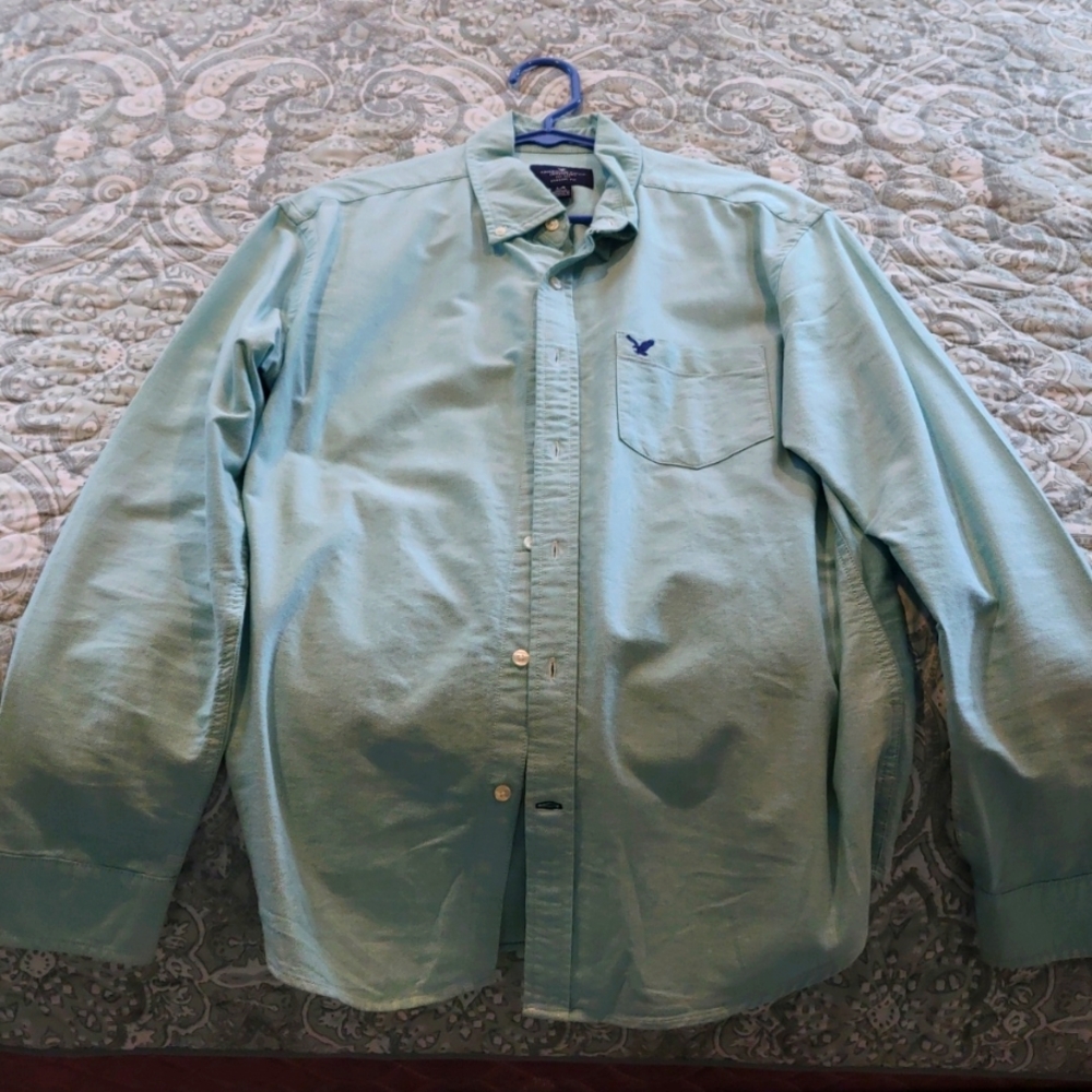 American Eagle dress shirt